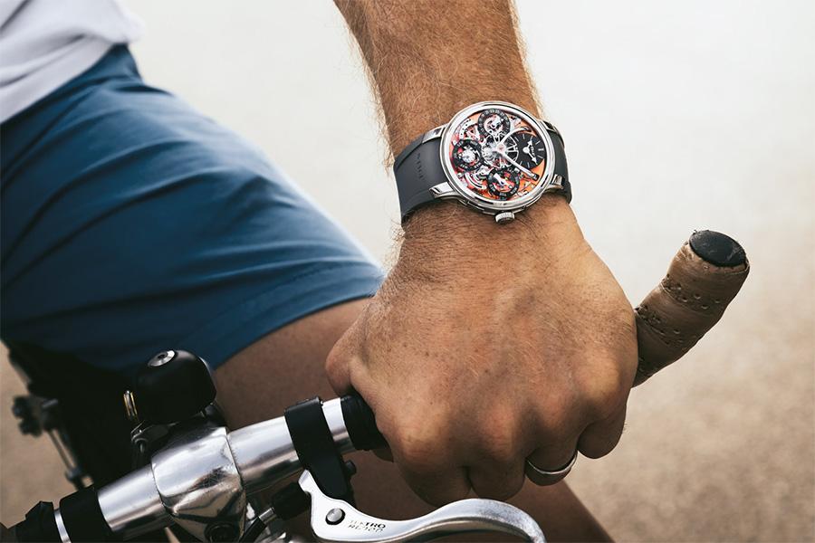 MB&F 全新Legacy Machine Perpetual EVO，與人生的地圖自在隨行