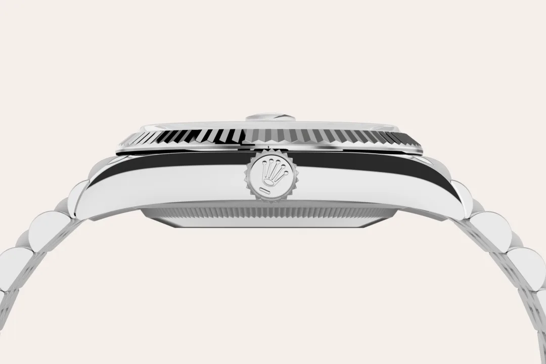 白色黃金鋼 - 永新鐘錶