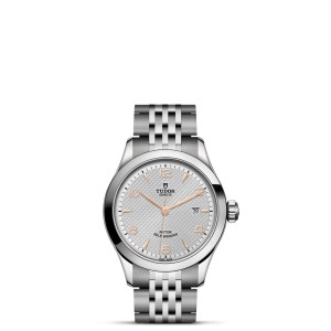 TUDOR 1926 thumb 1