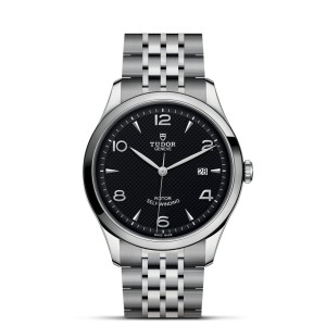 TUDOR 1926 thumb 1