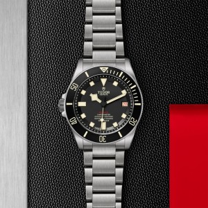Pelagos LHD thumb 1