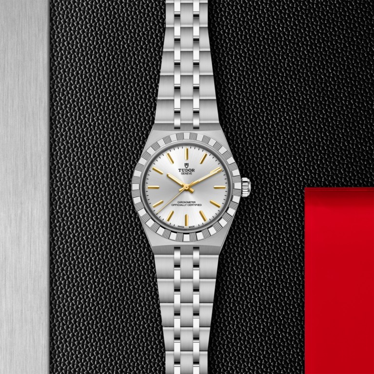 TUDOR Royal slide 1