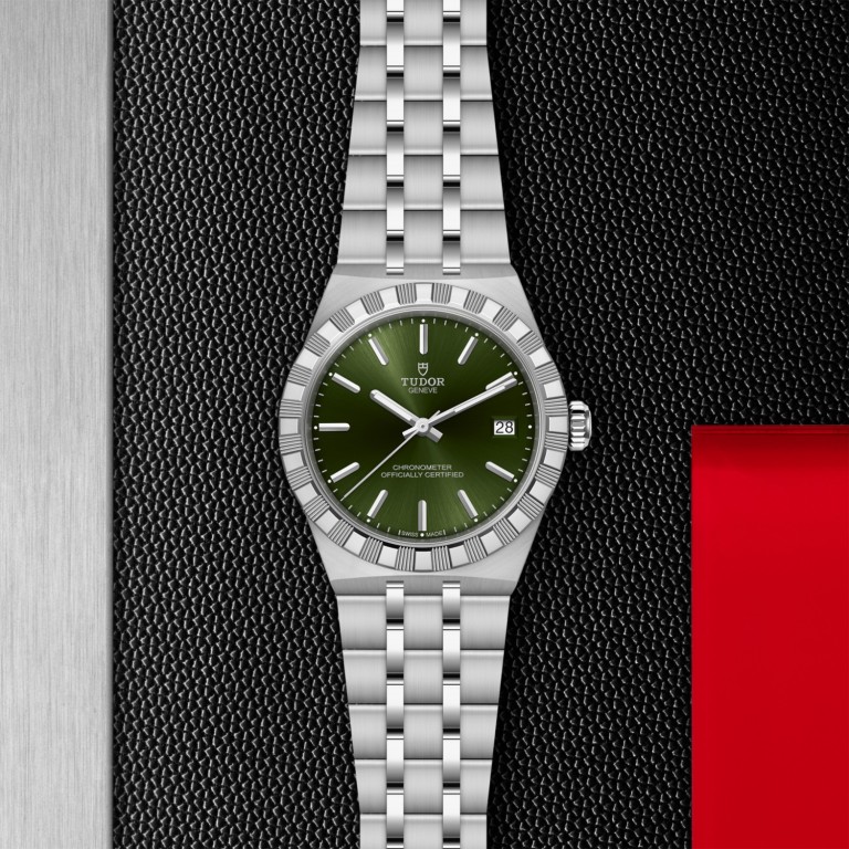 TUDOR Royal slide 1