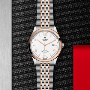 TUDOR 1926 thumb 1