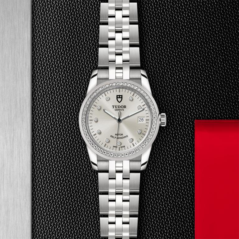 TUDOR Glamour Date slide 1