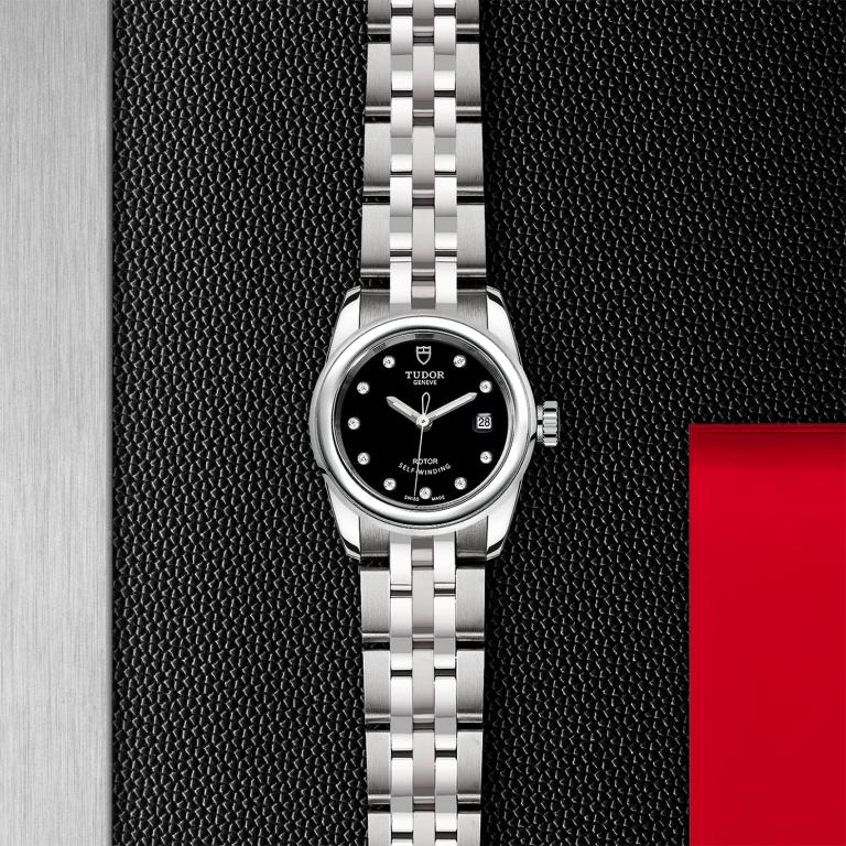 TUDOR Glamour Date slide 1