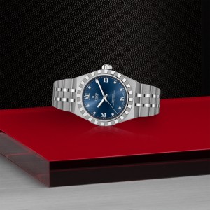 TUDOR Royal thumb 1