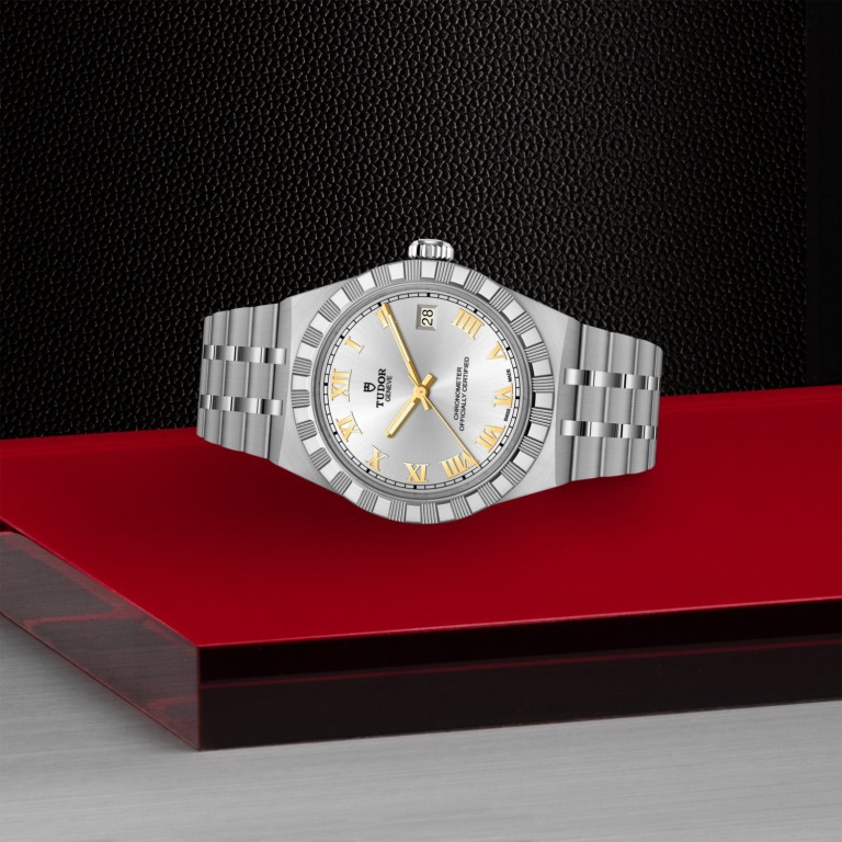 TUDOR Royal slide 1
