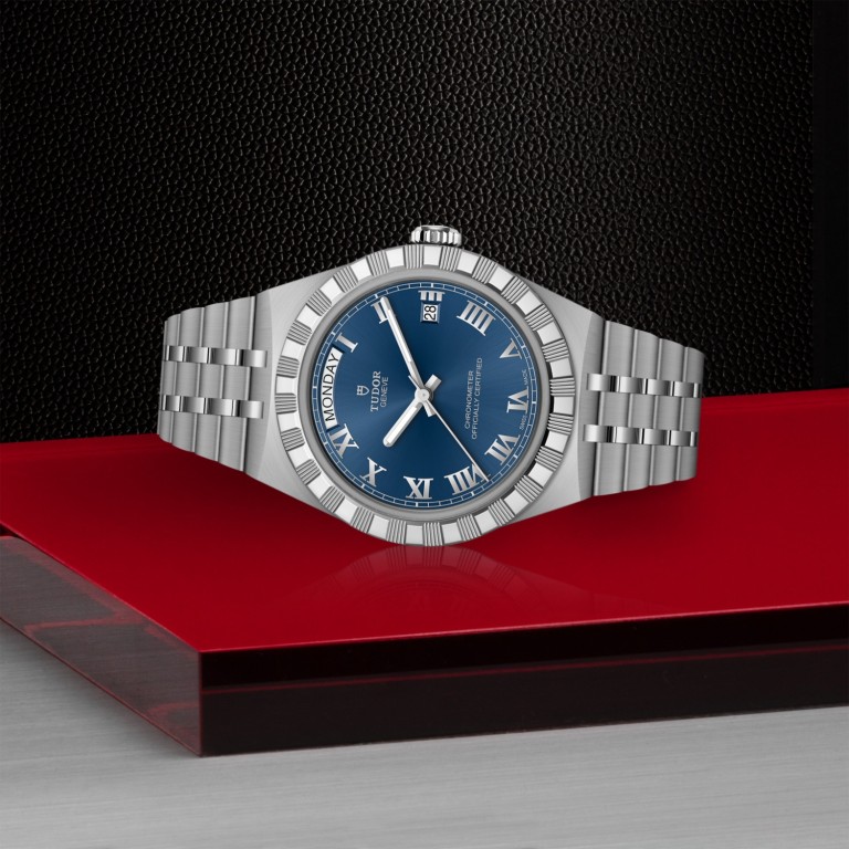 TUDOR Royal slide 1