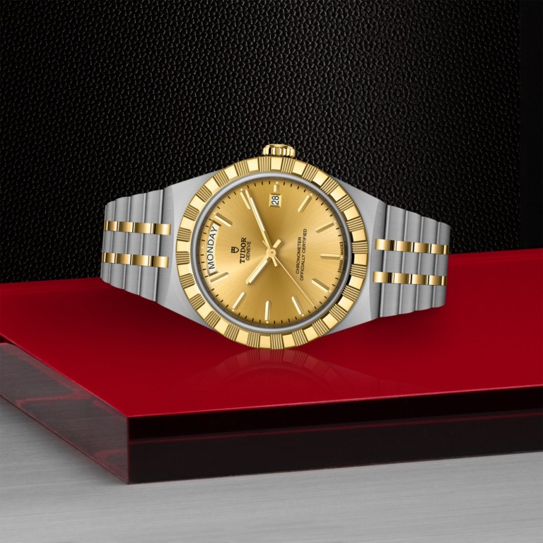 TUDOR Royal slide 1