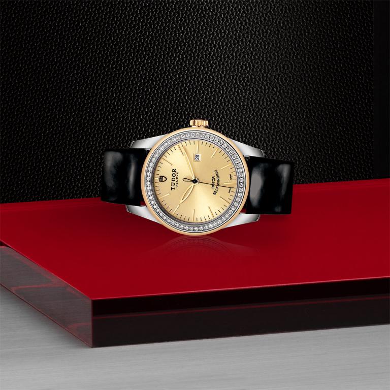 TUDOR Glamour Date slide 1
