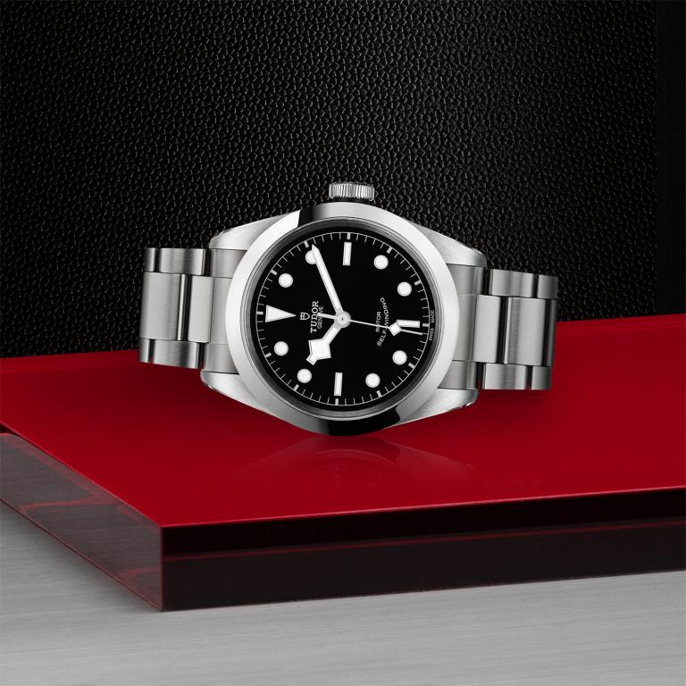 TUDOR Black Bay 41 slide 1