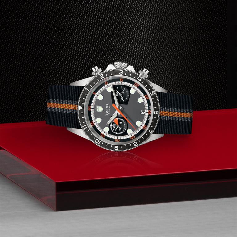 TUDOR Heritage Chrono slide 1