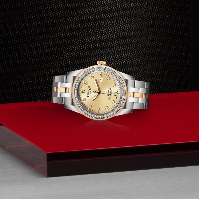 TUDOR Glamour Date slide 1