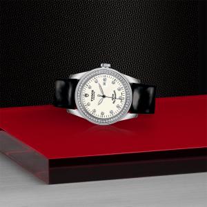 TUDOR Glamour Date thumb 1