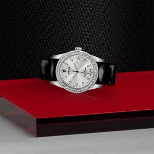 TUDOR Glamour Date thumb 1