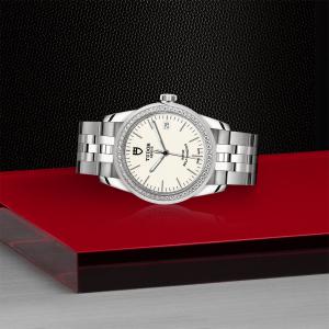 TUDOR Glamour Date thumb 1