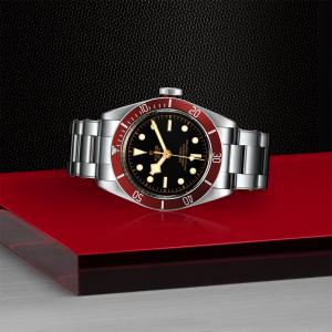 TUDOR Black Bay thumb 1