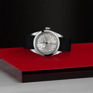 TUDOR Black Bay 32 thumb 1