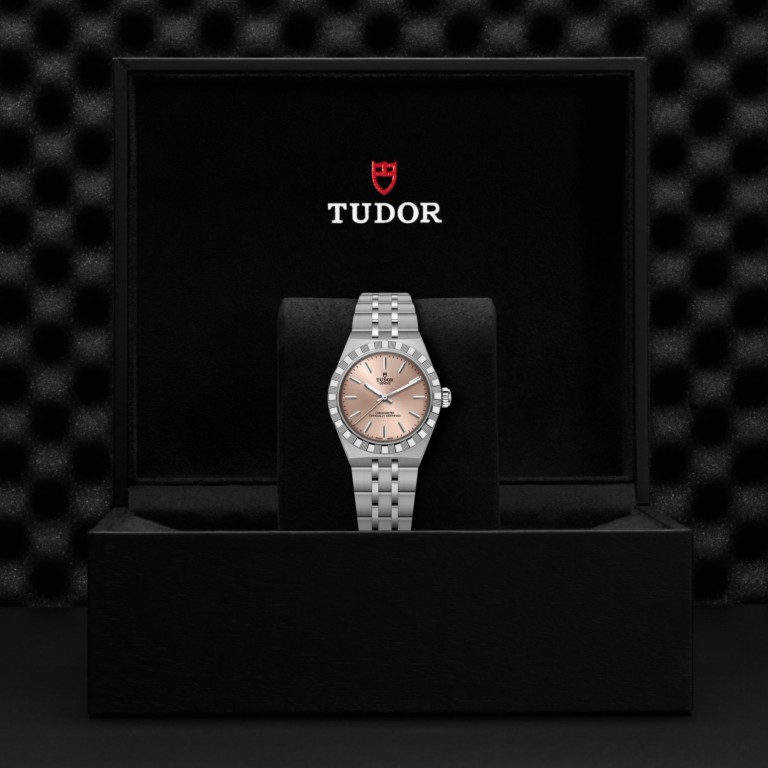TUDOR Royal slide 1