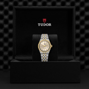 TUDOR Royal thumb 1