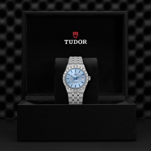 TUDOR Royal thumb 1