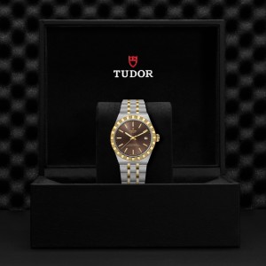 TUDOR Royal thumb 1