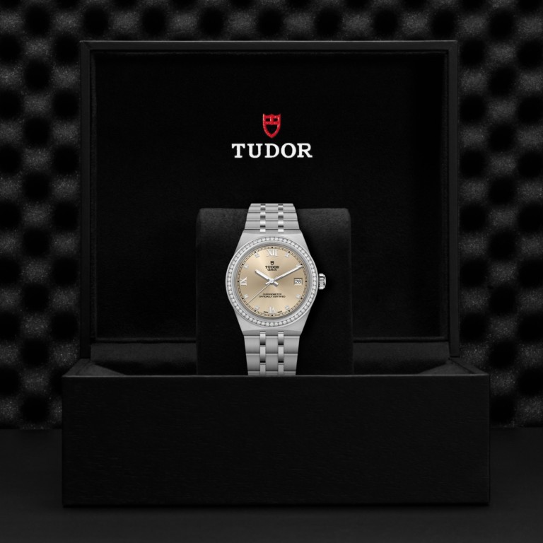 TUDOR Royal slide 1