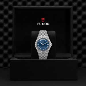 TUDOR Royal thumb 1