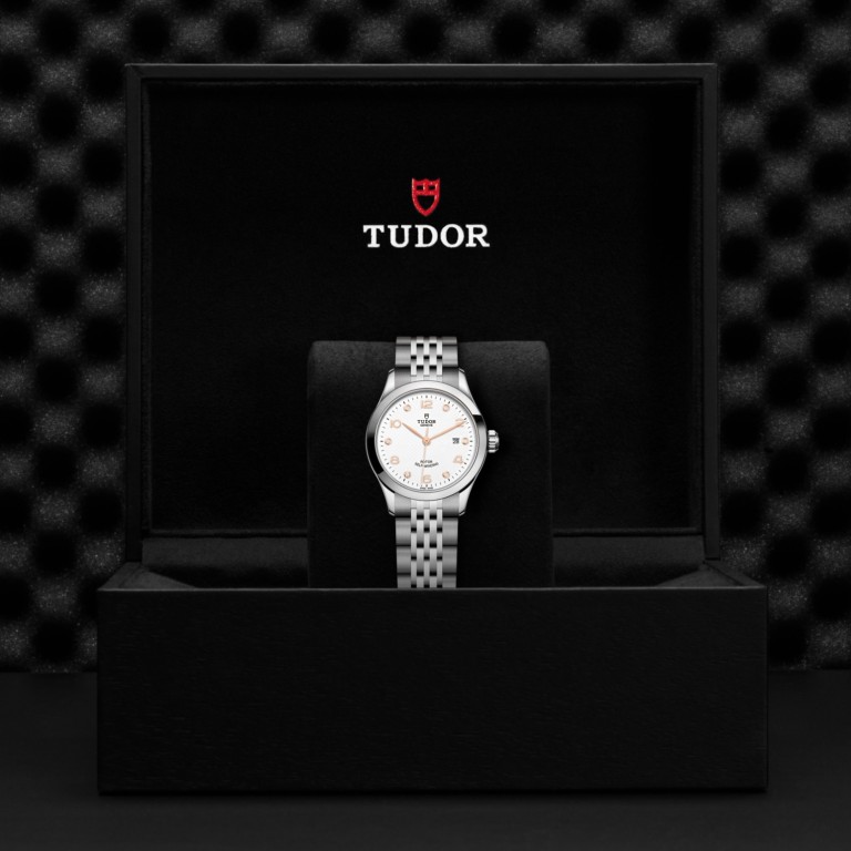 TUDOR 1926 slide 1