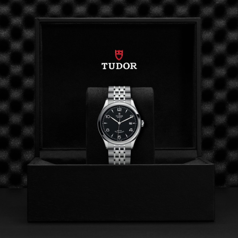 TUDOR 1926 slide 1