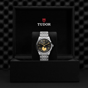 TUDOR 1926 Luna thumb 1