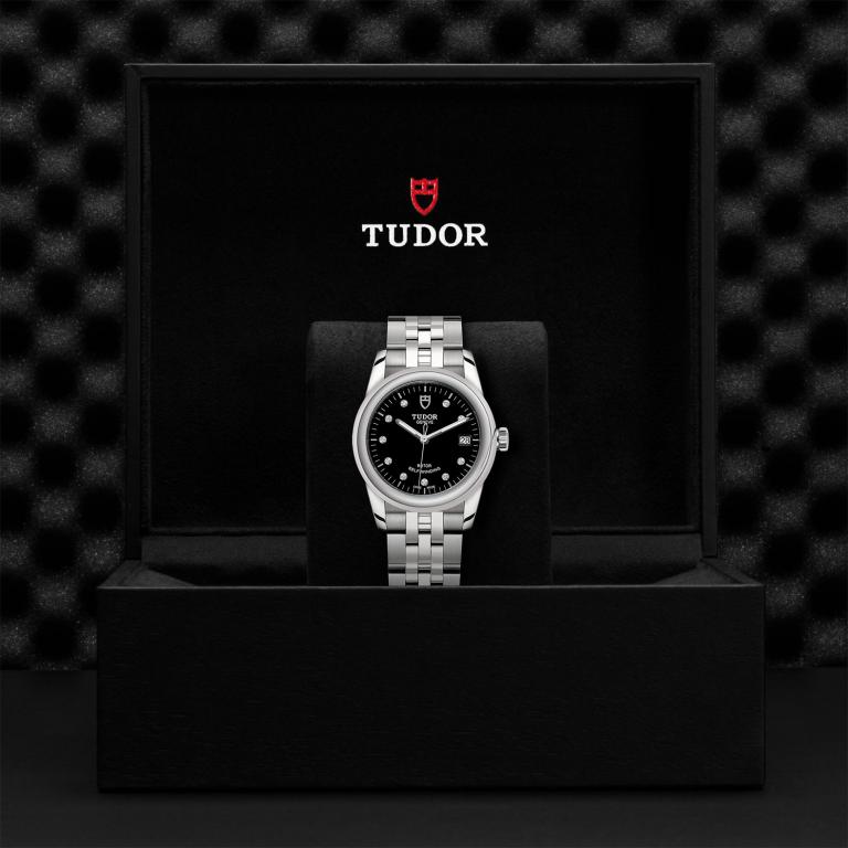 TUDOR Glamour Date slide 1