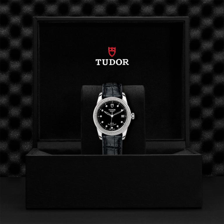 TUDOR Glamour Date slide 1