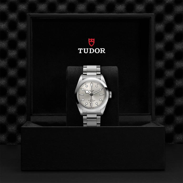 TUDOR Black Bay 41 slide 1