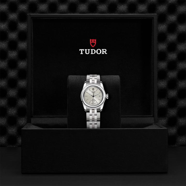 TUDOR Glamour Date slide 1