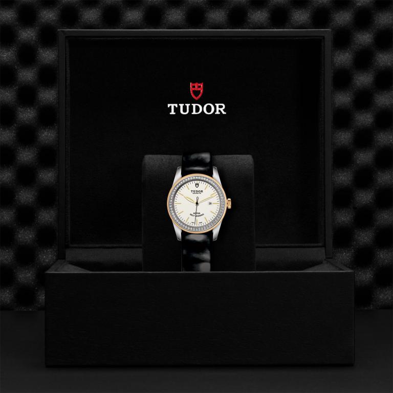 TUDOR Glamour Date slide 1