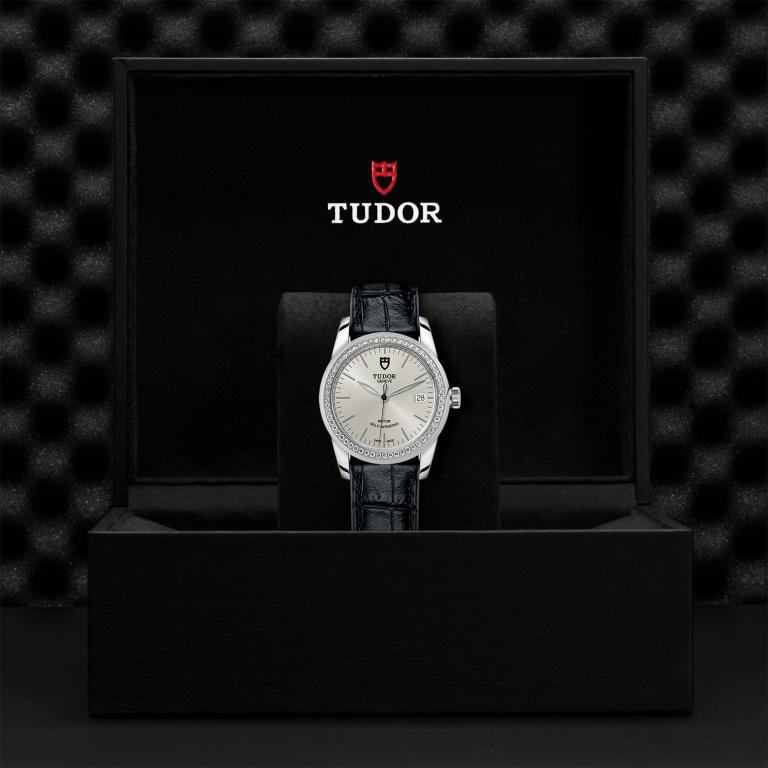 TUDOR Glamour Date slide 1