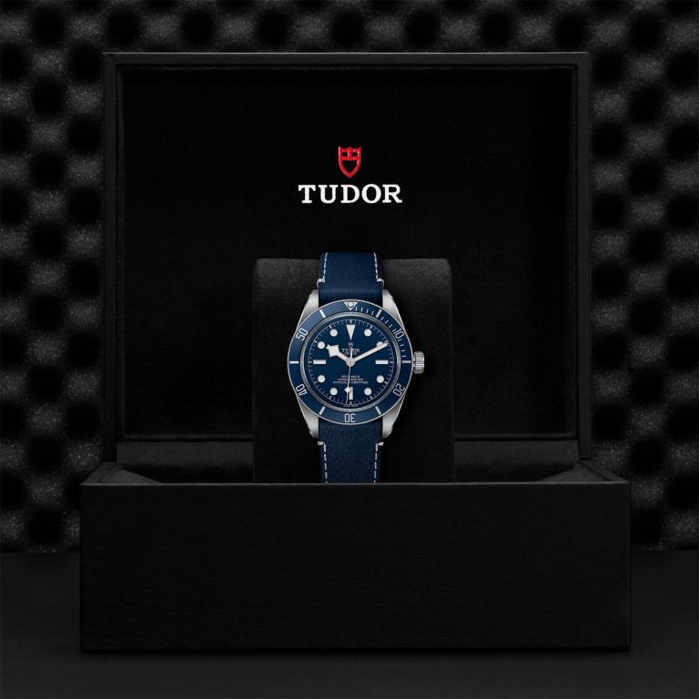 TUDOR Black Bay Fifty-Eight slide 1
