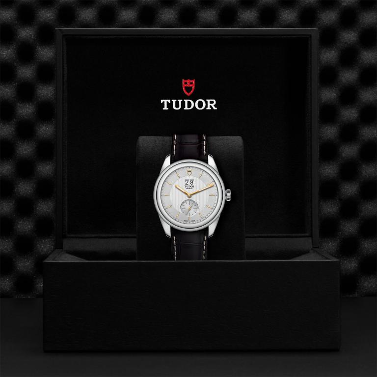 TUDOR Glamour Double Date slide 1