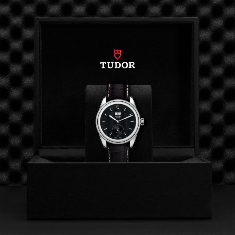 TUDOR Glamour Double Date slide 1