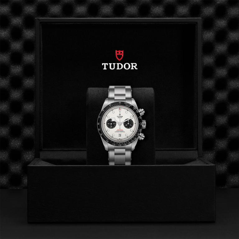 TUDOR Black Bay Chrono slide 1