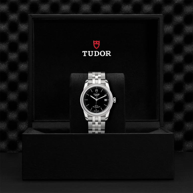 TUDOR Glamour Date slide 1