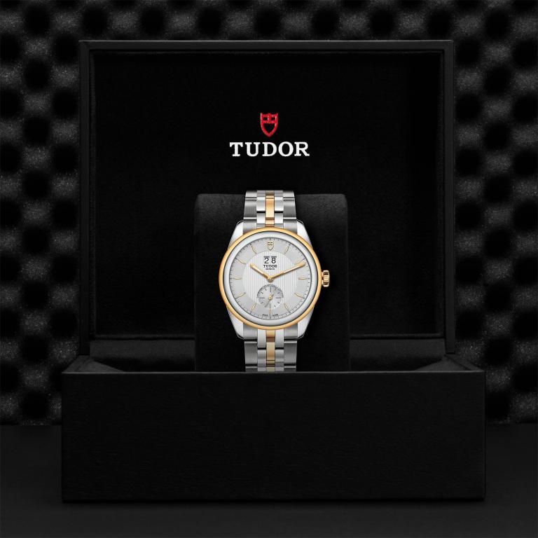 TUDOR Glamour Double Date slide 1