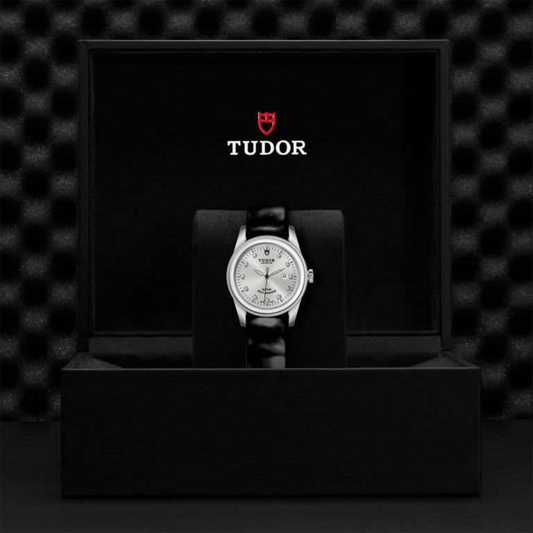 TUDOR Glamour Date slide 1