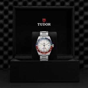 TUDOR Black Bay GMT thumb 1