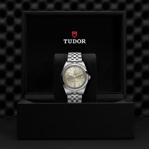 TUDOR Black Bay 41 thumb 1