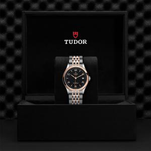 TUDOR 1926 thumb 1