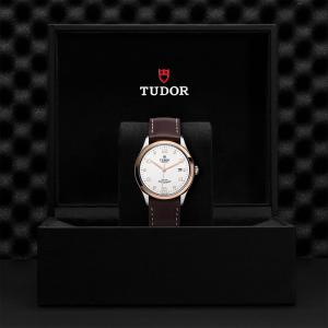 TUDOR 1926 thumb 1