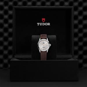 TUDOR 1926 thumb 1